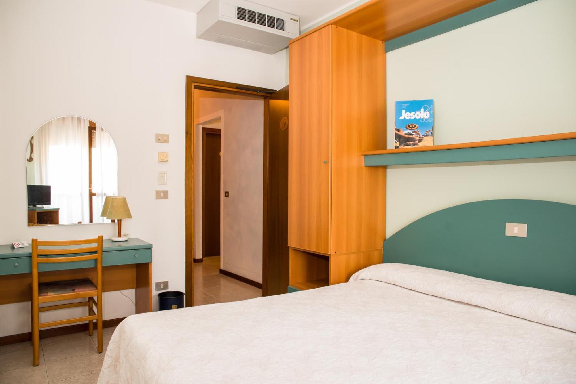 Albergo Ridente リド・ディ・イエゾロ エクステリア 写真